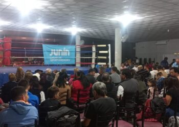 Más de 450 personas asistieron al segundo festival de boxeo en Fortín Tiburcio