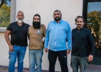 Evento solidario de autos y motos en el autódromo