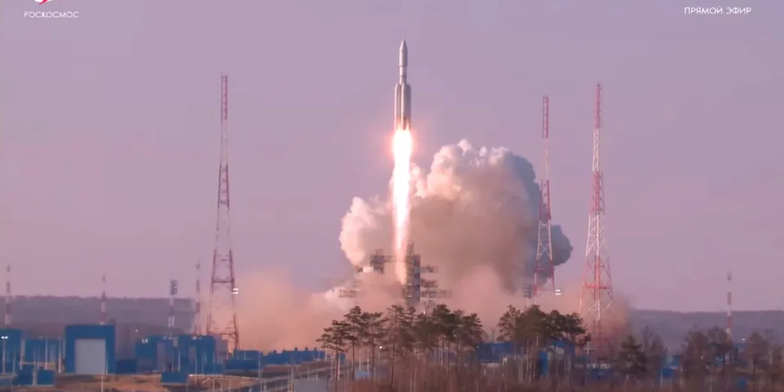 Rusia lanzó el primer cohete espacial Angara-A5