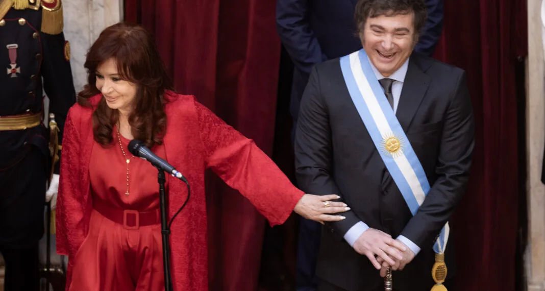 Milei: Cristina “sigue abrazada a un modelo que destrozó a la Argentina”