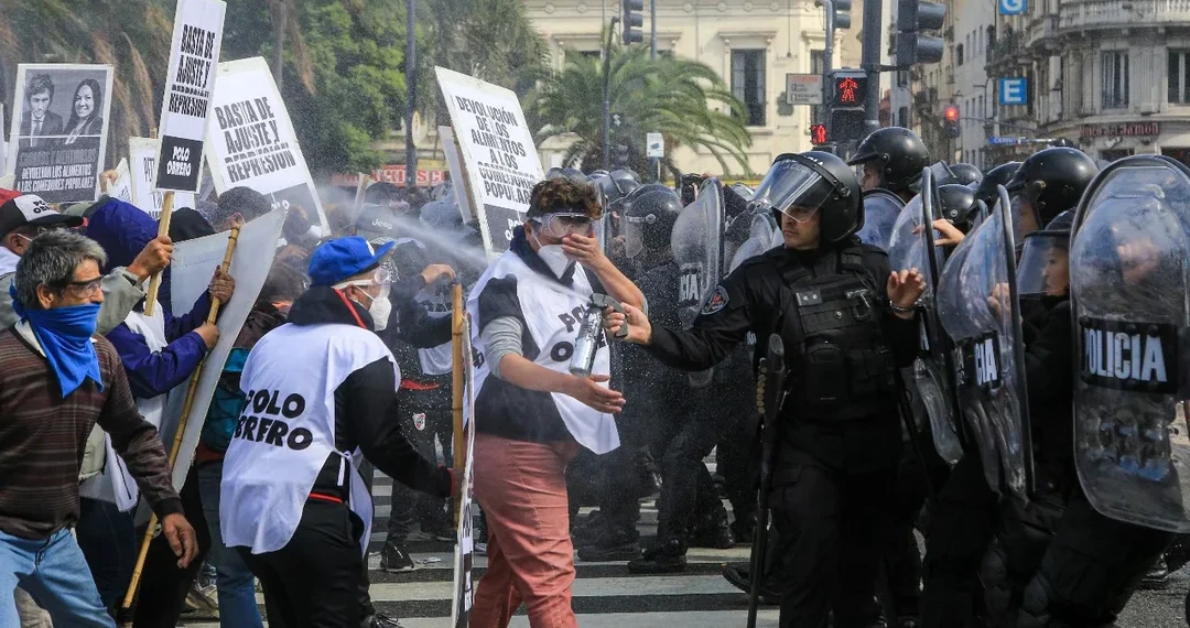 Caos de tránsito, tensión y detenidos
