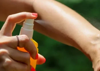 El Gobierno abre la importación de repelentes