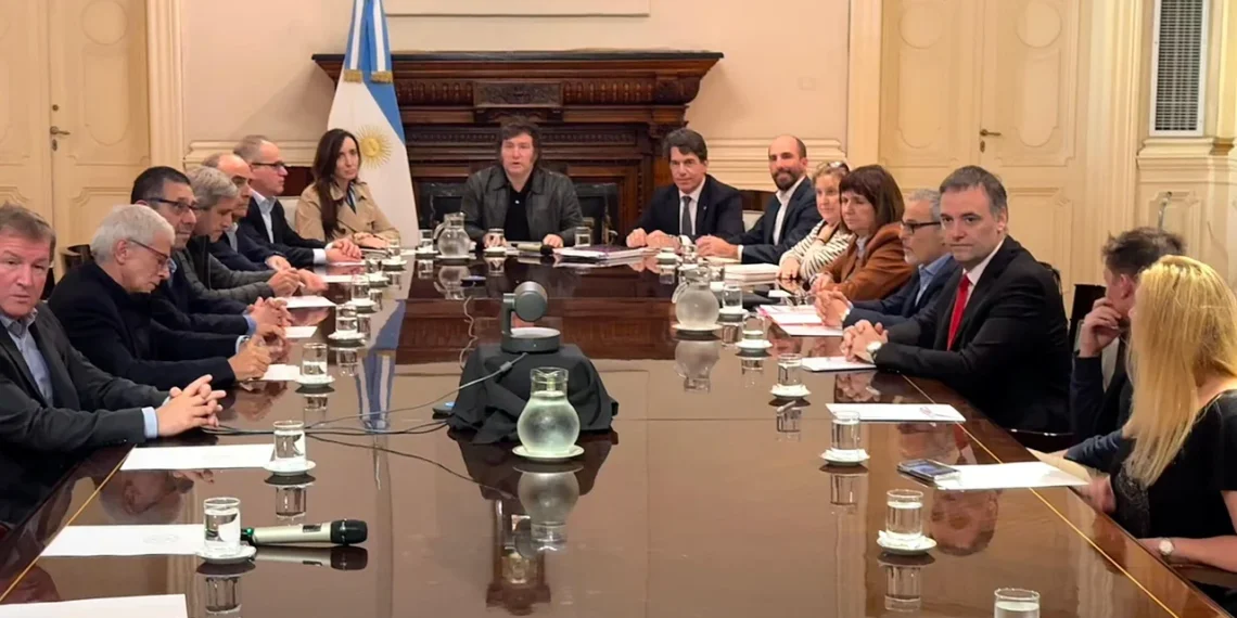 El embajador de Israel asistió a la Casa Rosada y participó del Comité de Crisis