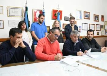 Boleto de compraventa para un terreno del Parque Industrial de Moquehuá