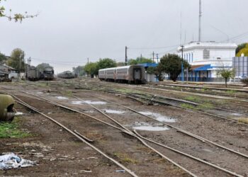Libertarios están favor de vender terrenos ferroviarios
