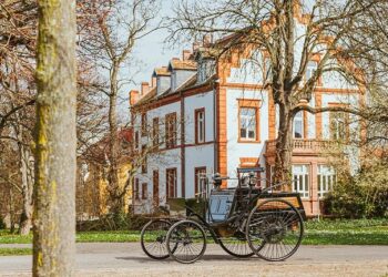 Se cumplen 130 años del primer auto de producción en serie