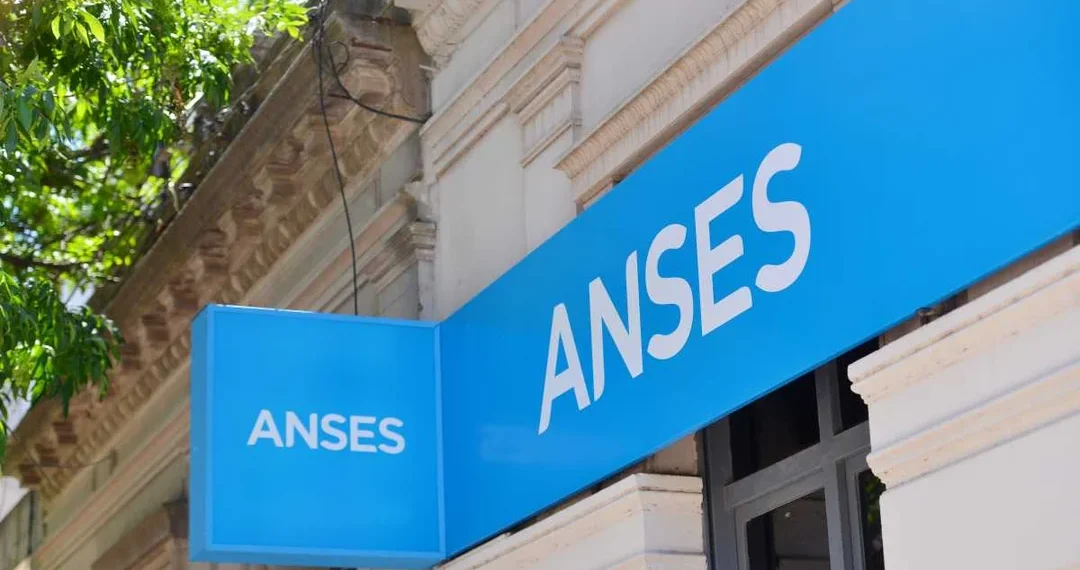 ANSES: quiénes pueden cobrar el bono extra en abril