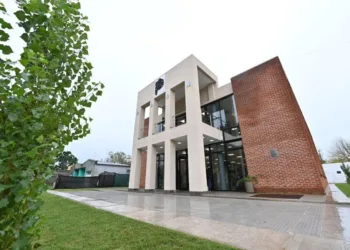 Se inauguró una nueva Casa de la  Provincia y cuenta con oficina del IPS