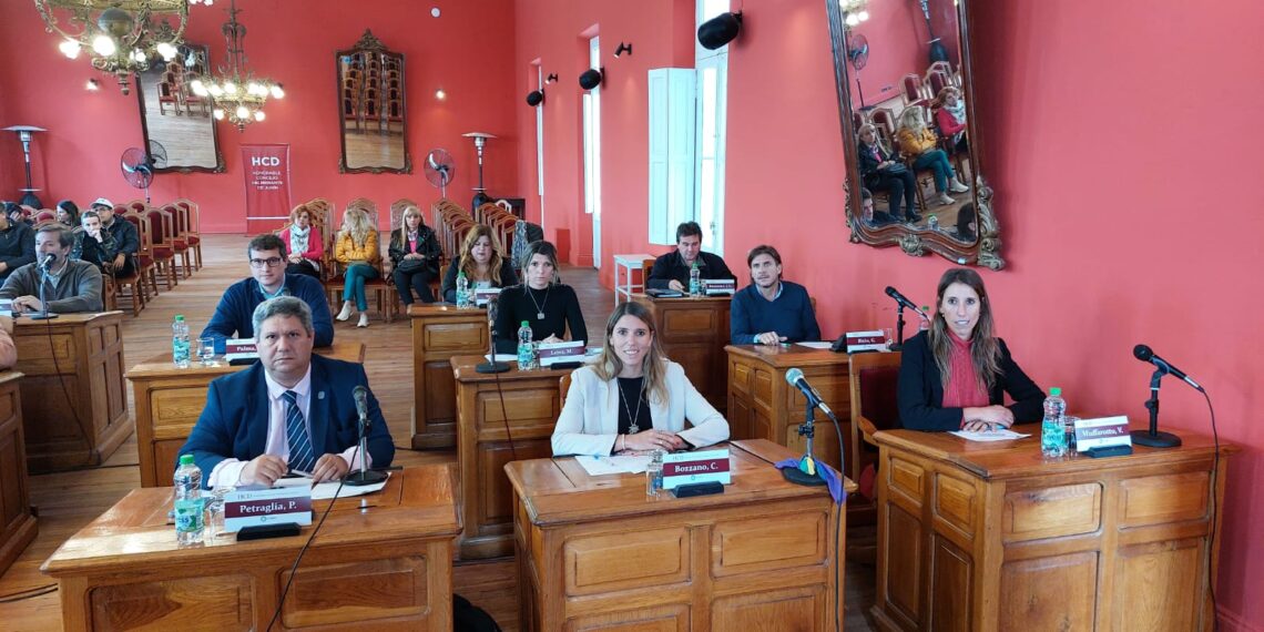 El Concejo Deliberante repudió el cierre del CDR