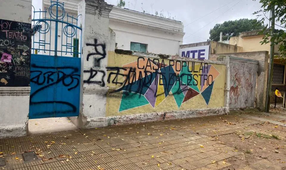 Atentado contra la sede de la Casa Popular “Dante Balestro”