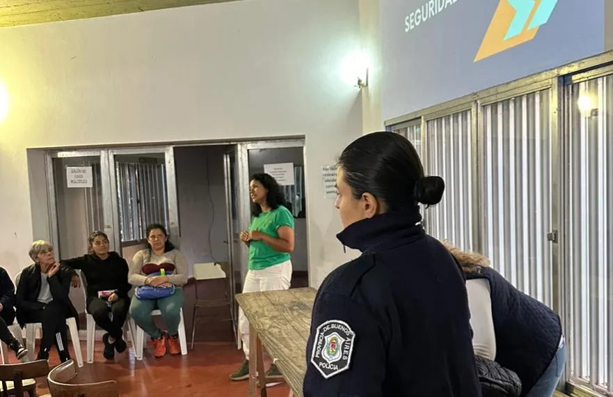 El Municipio dictó un curso a  vecinos de Morse sobre normas de tránsito