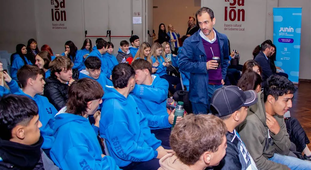 “En Junín cuentan con muchas oportunidades para que hagan de su futuro lo que más les guste”