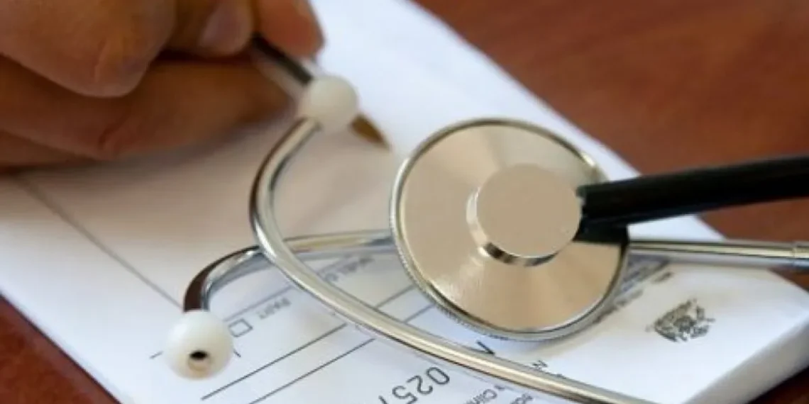 El Gobierno en pie de guerra contra las prepagas