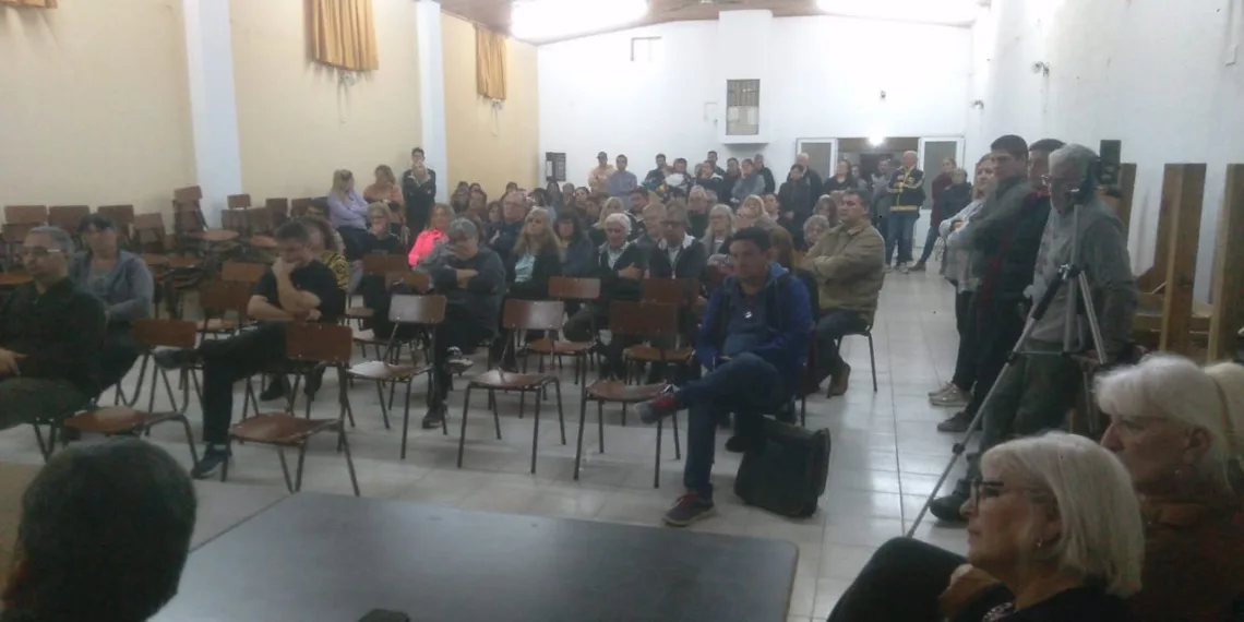 Reunión en Prado Español: vecinos preocupados por la inseguridad