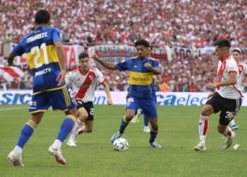 Así está el historial en partidos de eliminación directa en el Superclásico