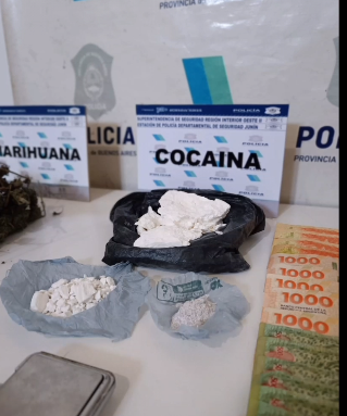 Secuestran marihuana, cocaína y dinero en efectivo