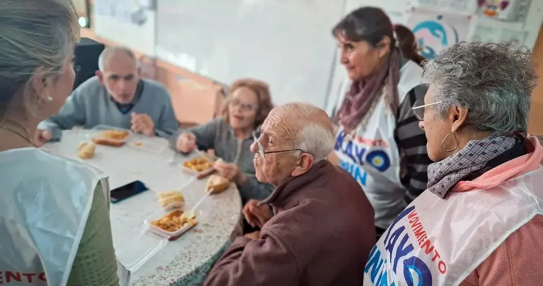 Sierra alertó que la crisis “está golpeando” en el acceso a los alimentos