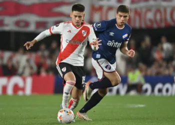 River buscará sellar la clasificación a octavos