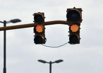 Avenida Circunvalación tendrá semáforos en Posadas y en Padre Respuela