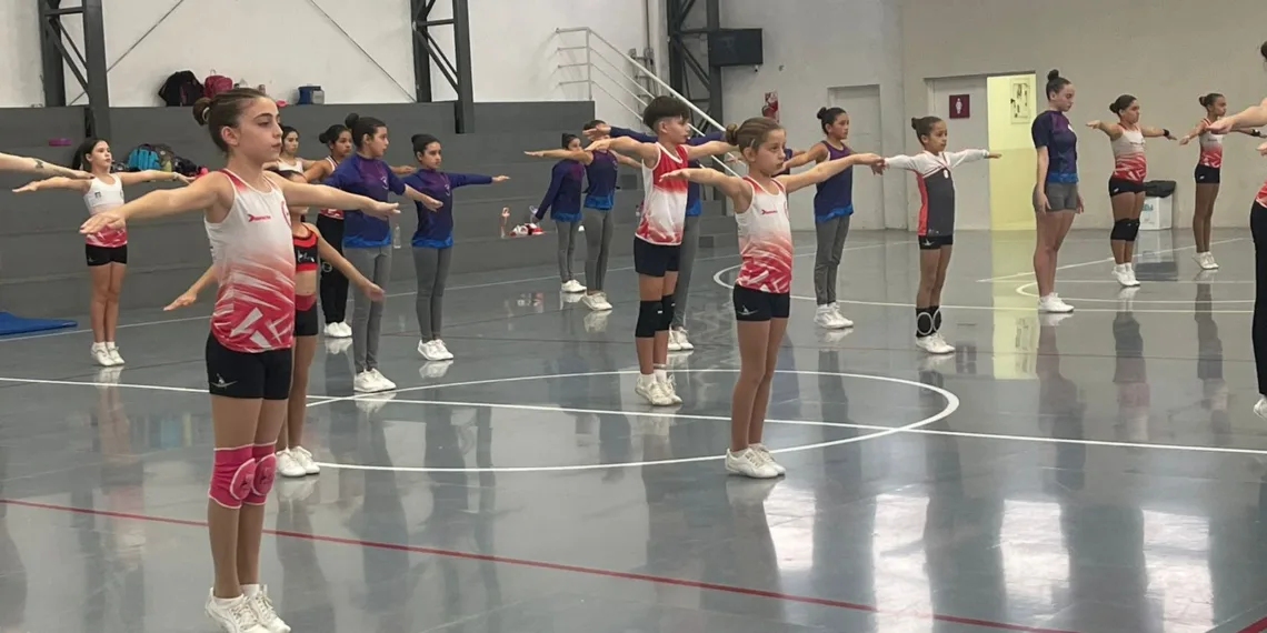 Gimnasia aeróbica: exitoso campus de entrenamiento