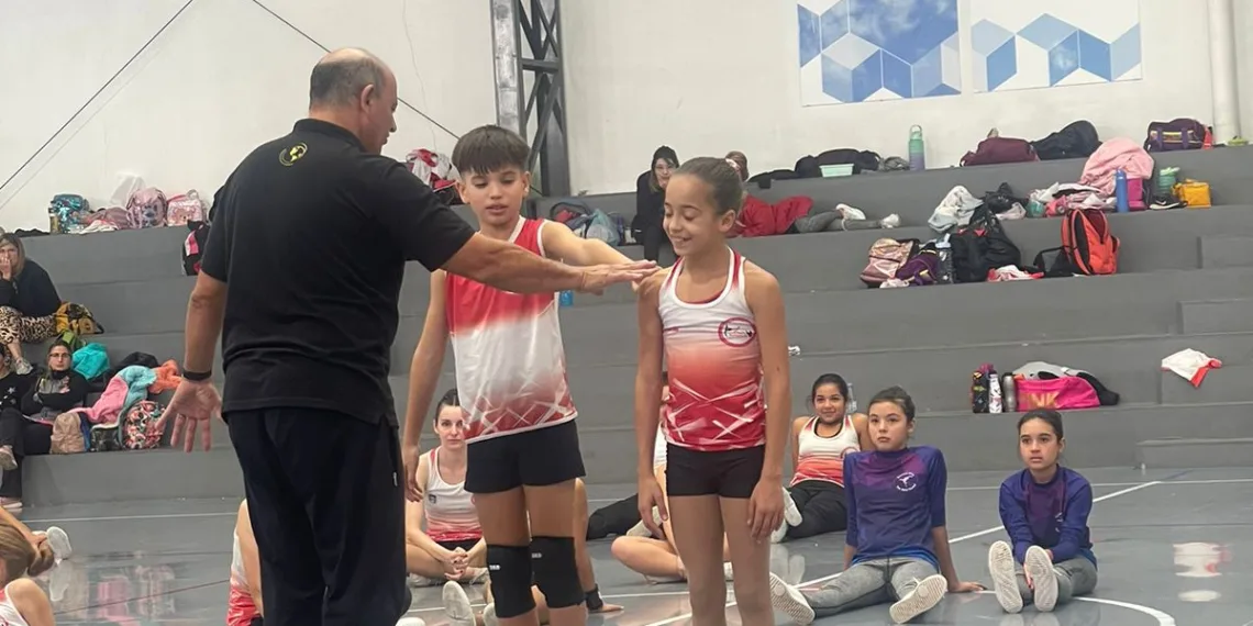 Gimnasia aeróbica: exitoso campus de entrenamiento