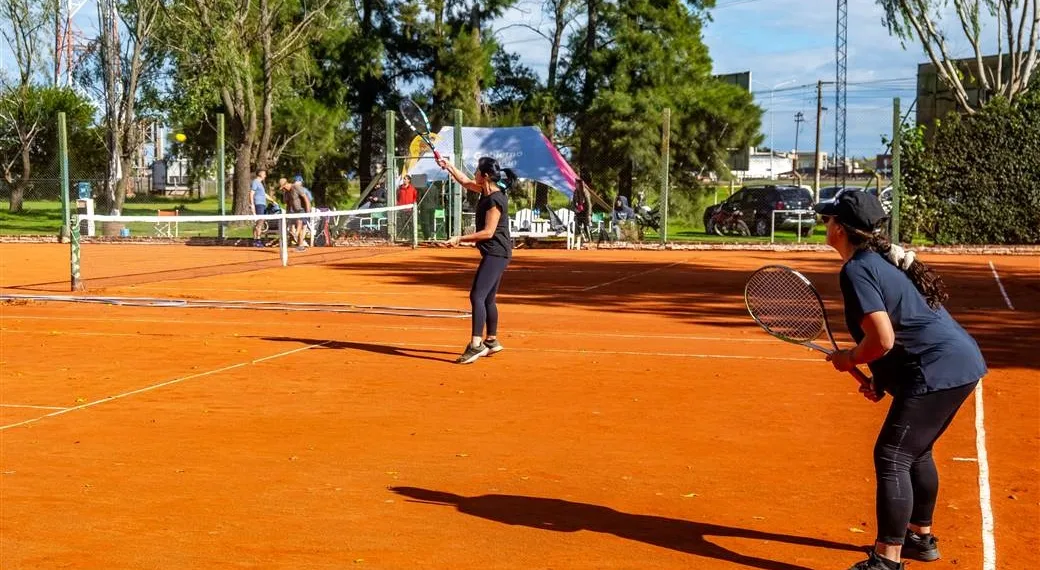 Inició un nuevo torneo de tenis