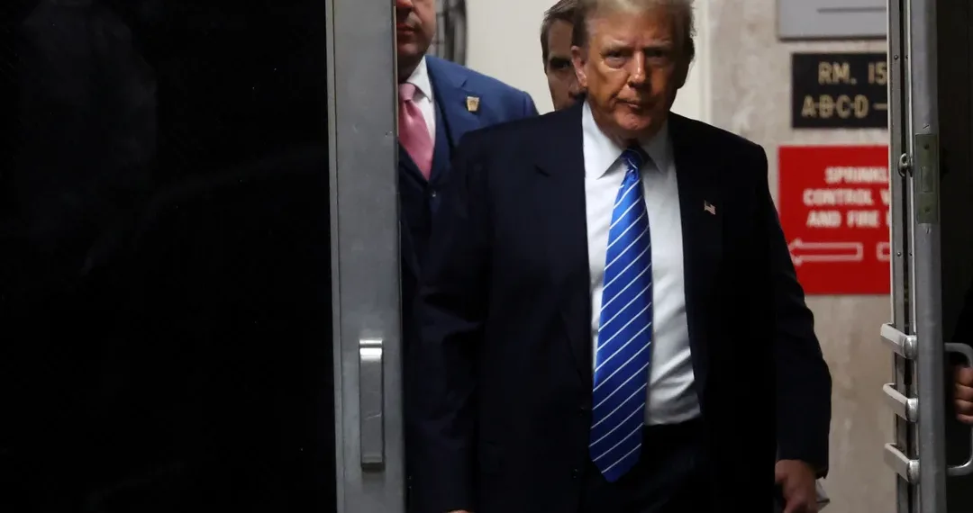 Trump ataca a jueces y sus  seguidores se tornan violentos