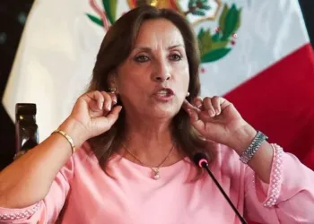 Boluarte descartó una renuncia  en medio de investigaciones fiscales