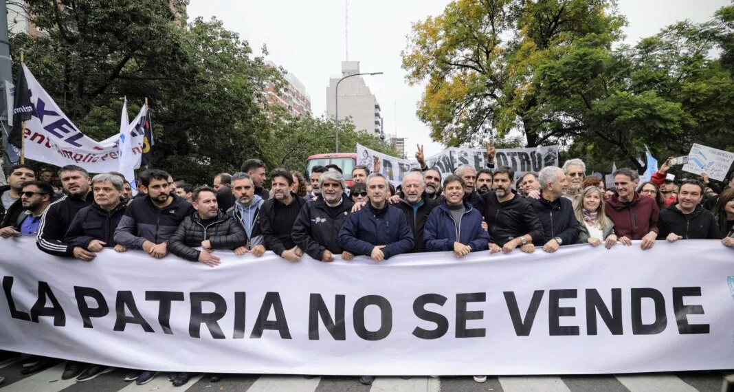 La CGT marchó y dio un mensaje al Gobierno: “No vamos a resignar un ápice de los derechos conquistados”
