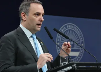 Adorni aseguró que «no está prevista ninguna convocatoria de paritaria»