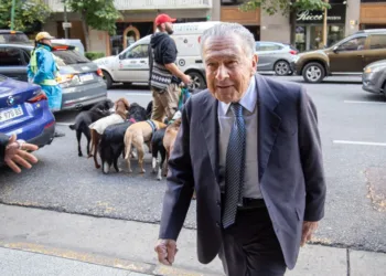 «Que se ponga las b…y dirija el país», las duras palabras de Eurnekian para Milei