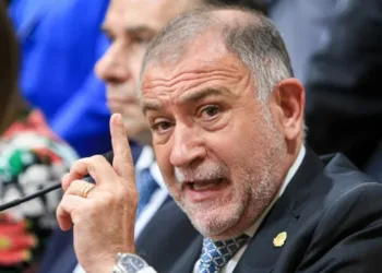 La UCR le “exigió mesura” a Luis Juez y “repudió” los agravios hacia Lousteau