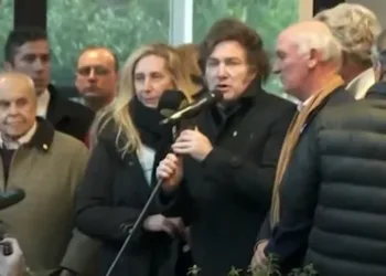 Milei en La Rural: “Vamos a eliminar el Impuesto País y luego las retenciones para que el campo sea libre”