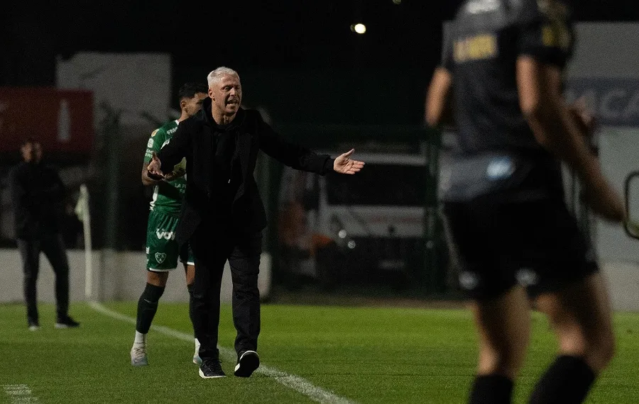 Damonte: “Nos faltó sostén defensivo en el medio para pelear el partido”