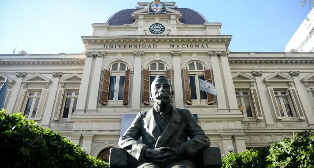 El Gobierno anunció que llegó a un acuerdo con todas las universidades