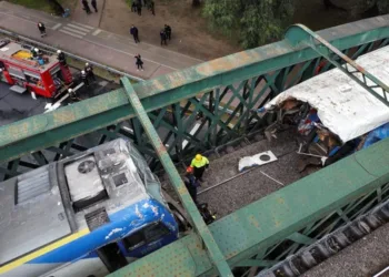 Choque de trenes del San Martín: la Unión Ferroviaria ratificó el pedido de inversiones y se solidarizó con las víctimas del accidente