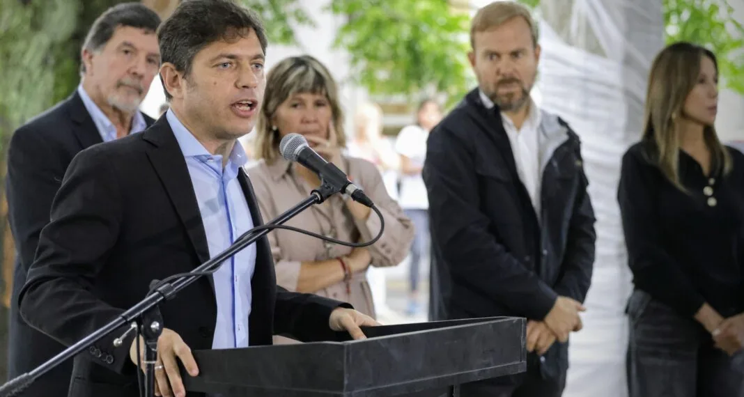 Kicillof respaldó el paro y fustigó el plan económico de Milei
