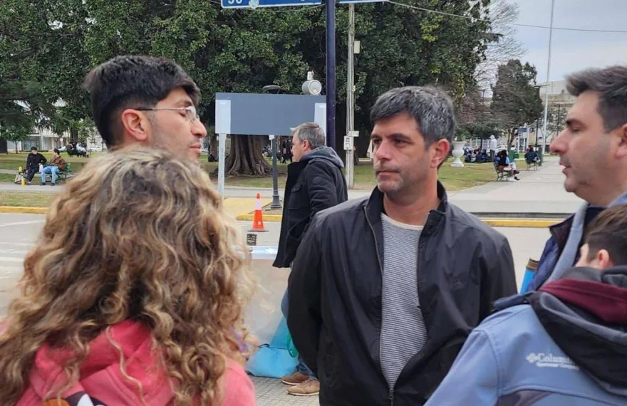 Cuestionan al gobierno de Darío Golía