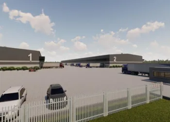ZAL: en dos meses estaría terminado  el estacionamiento para camiones