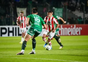 Sarmiento y un debut para el olvido