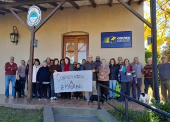 Correo: hay cierres en 17 distritos bonaerense y la preocupación llega al parlamento