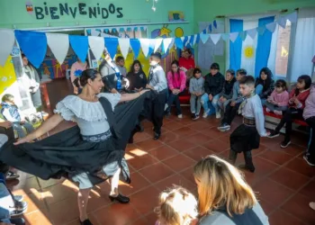 Celebración del 25 de Mayo en el Jardín Maternal Municipal Hermana Concepción