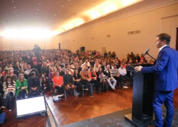 Kicillof: “Las prestaciones de salud no pueden ser vistas como una mercancía”