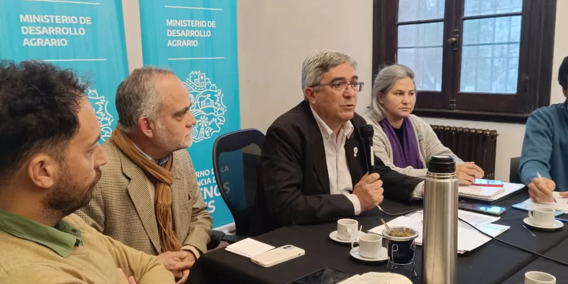 El ministro Javier Rodríguez encabezó la Mesa Provincial de Trigo