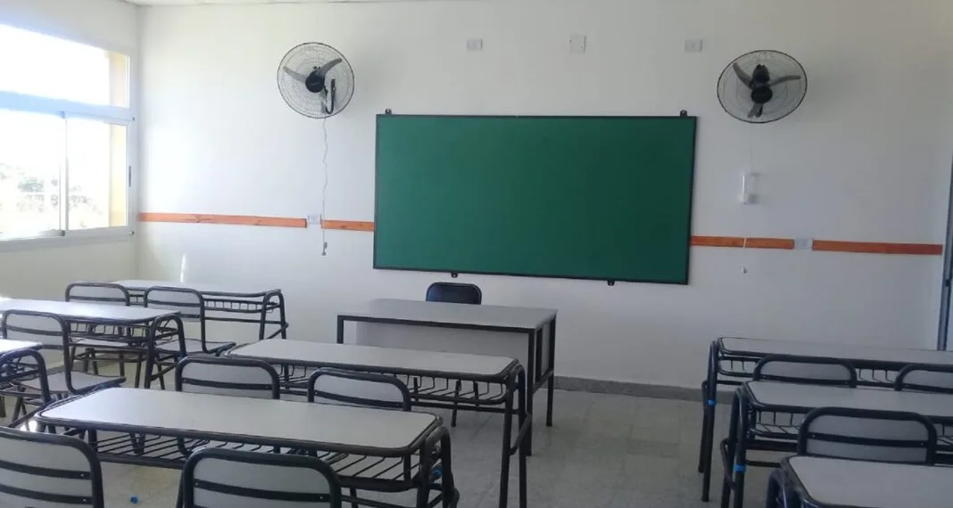 Casi sin clases y con atención reducida en hospitales y tribunales: cómo impactará el paro en provincia