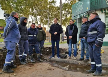 Petrecca valoró el compromiso de  los trabajadores de Obras Sanitarias