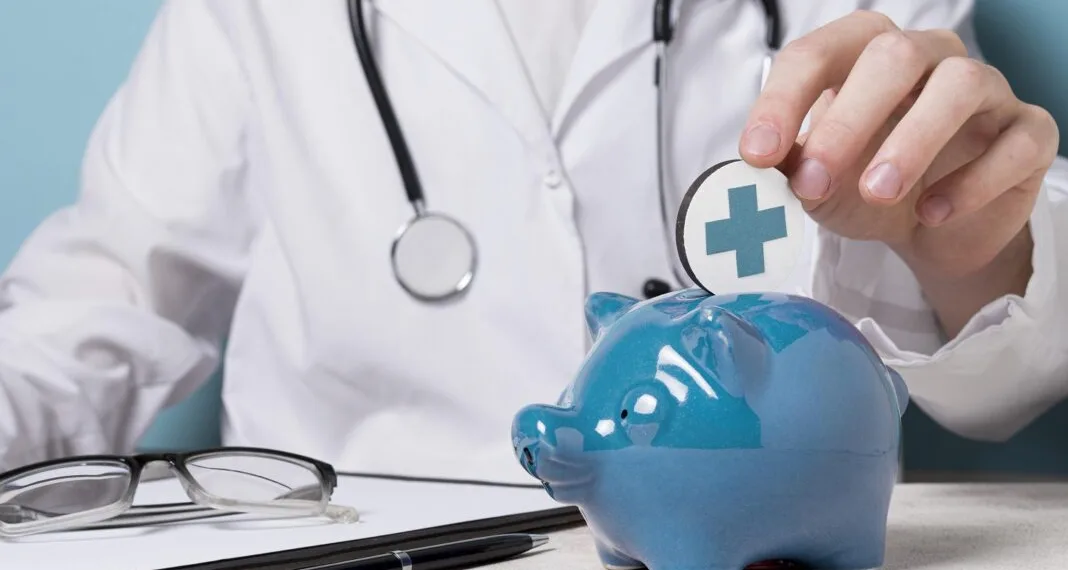 Prepagas: la justicia confirma el límite a aumento de las cuotas y ordena devolver lo cobrado de más