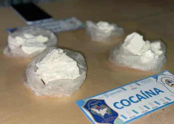 Mujer detenida con una importante cantidad de cocaína