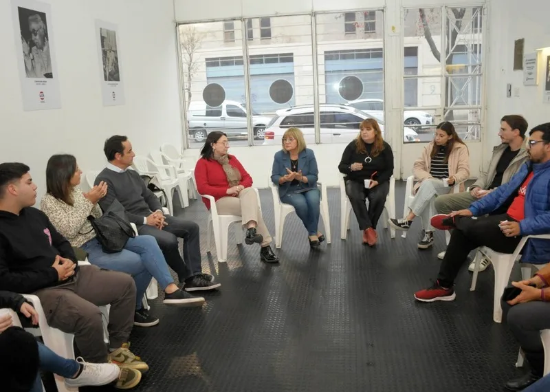 La preocupación por el transporte  escolar se debatió en el Comité Radical