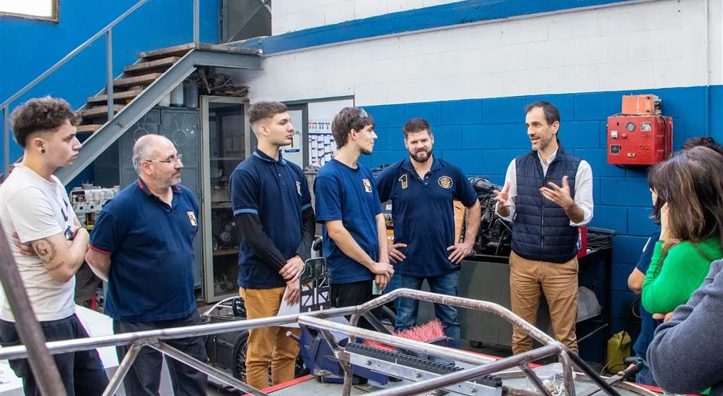 El Gobierno de Junín acompaña al ex Colegio Industrial en la participación del Desafío Eco 2024